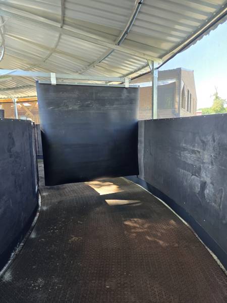 Marcheur 16 mètres, 6 chevaux à Salins en Seine et Marne (dépt.77)